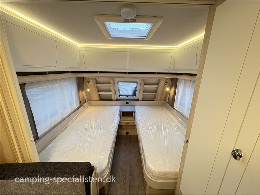 Hobby De Luxe 460 SL